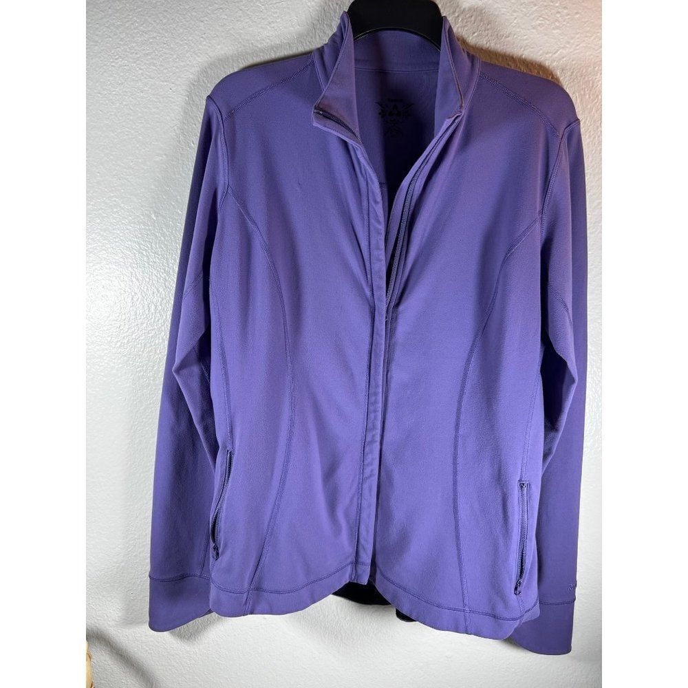 Reebok Lightweight Workout Windbreaker Jacket. Purple. Size XL